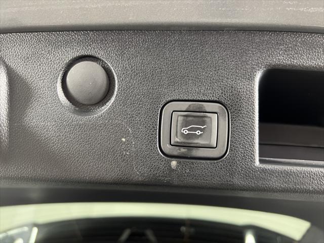 used 2025 Chevrolet Equinox car, priced at $36,880