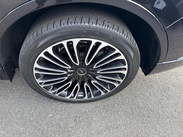 used 2021 Lincoln Aviator car, priced at $39,990