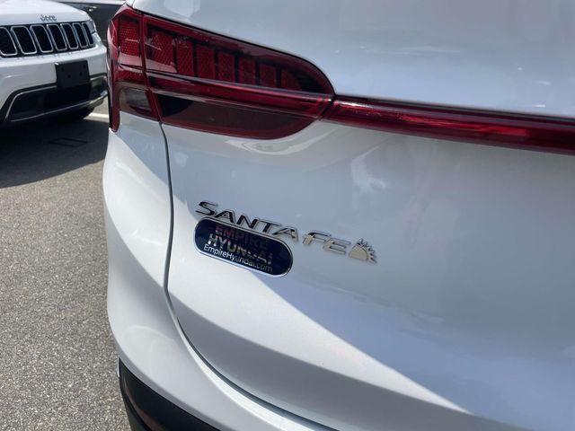 used 2022 Hyundai Santa Fe car, priced at $23,990