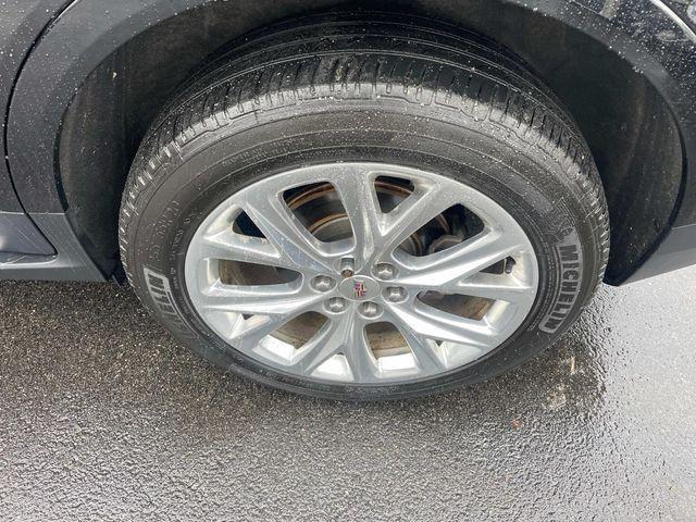 used 2018 Cadillac XT5 car, priced at $19,590