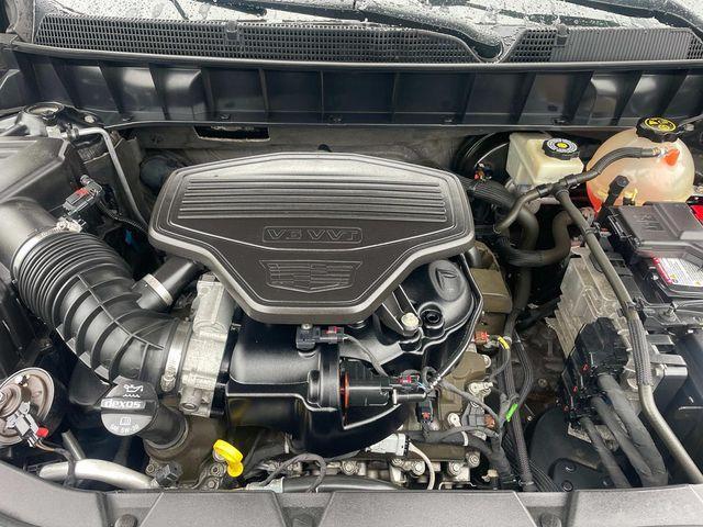 used 2018 Cadillac XT5 car, priced at $19,590