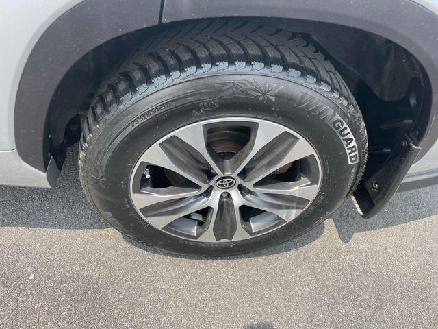 used 2020 Toyota Highlander car, priced at $28,690
