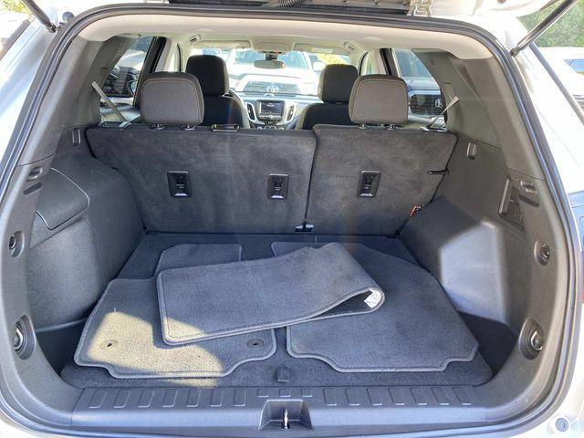used 2022 Chevrolet Equinox car, priced at $20,130