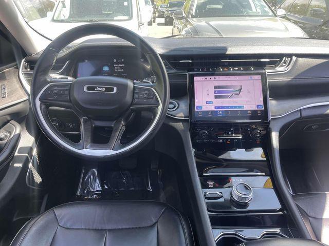 used 2022 Jeep Grand Cherokee car, priced at $33,790