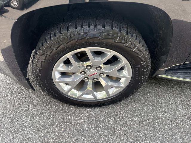 used 2019 GMC Yukon car, priced at $26,940