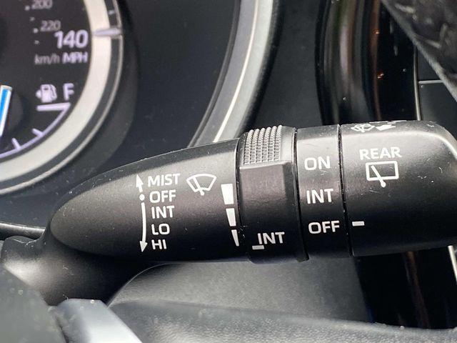 used 2020 Toyota Highlander Hybrid car, priced at $33,820