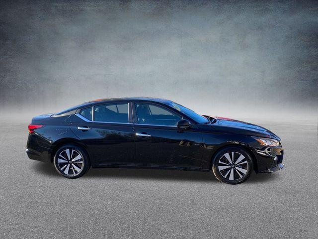 used 2022 Nissan Altima car, priced at $20,270