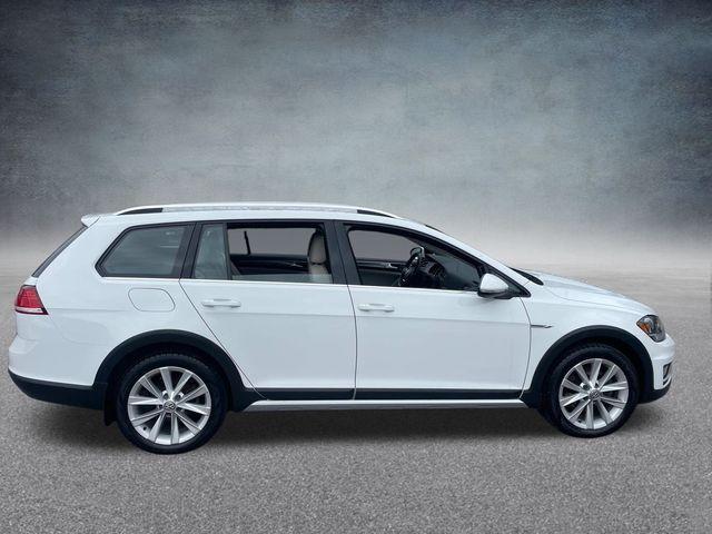 used 2019 Volkswagen Golf Alltrack car, priced at $17,790