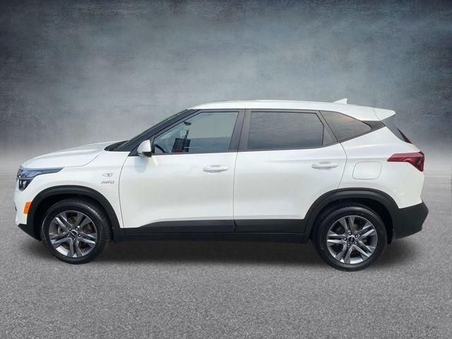 used 2023 Kia Seltos car, priced at $19,990