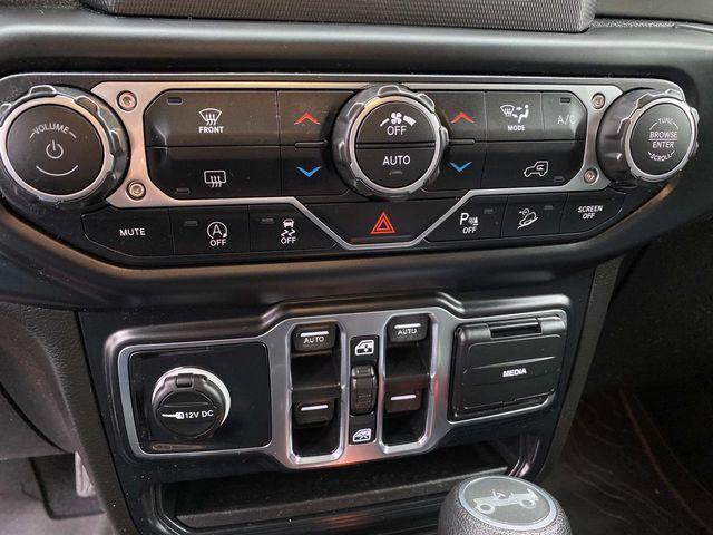 used 2019 Jeep Wrangler Unlimited car, priced at $27,590