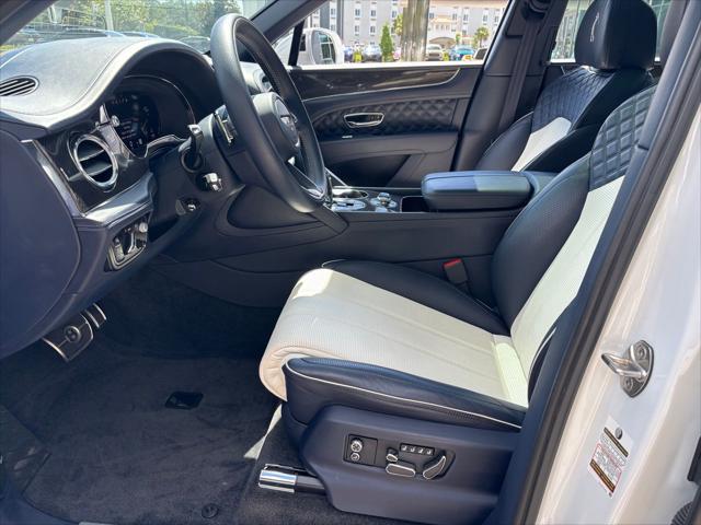 used 2022 Bentley Bentayga car, priced at $160,000
