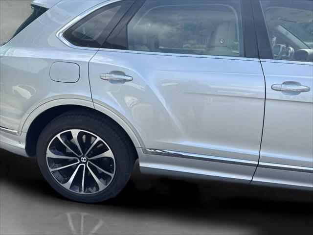 used 2022 Bentley Bentayga car, priced at $157,000