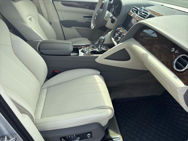 used 2022 Bentley Bentayga car, priced at $157,000