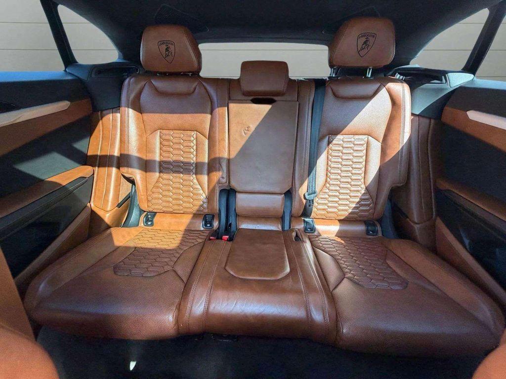 used 2019 Lamborghini Urus car, priced at $189,000