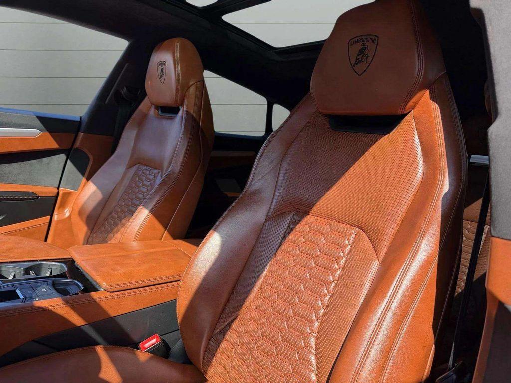 used 2019 Lamborghini Urus car, priced at $189,000