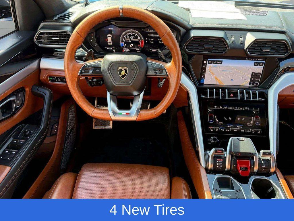 used 2019 Lamborghini Urus car, priced at $185,000