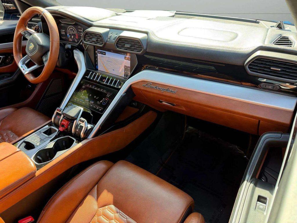 used 2019 Lamborghini Urus car, priced at $189,000