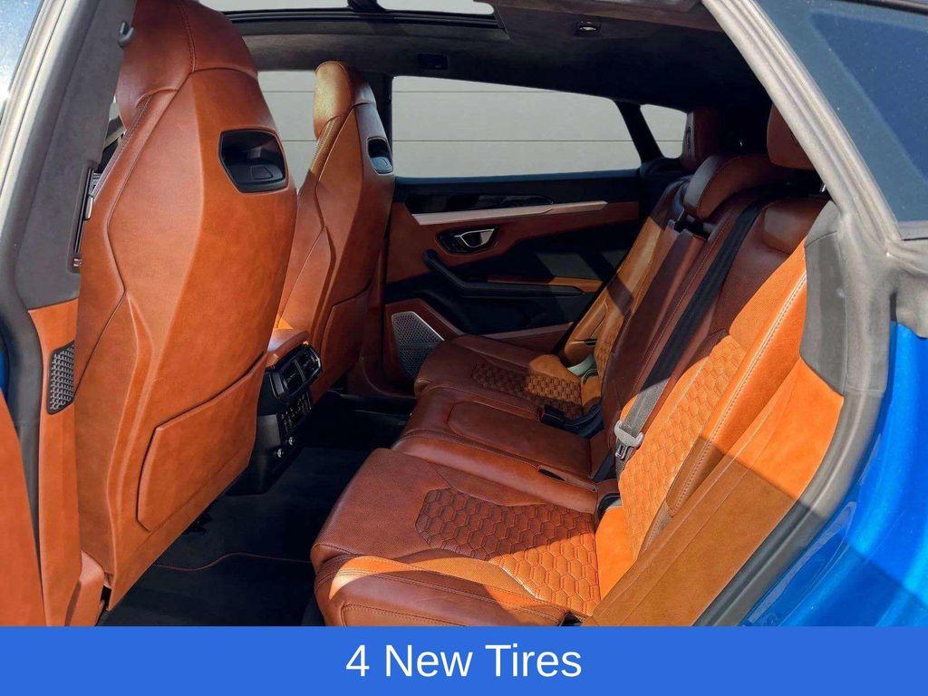 used 2019 Lamborghini Urus car, priced at $185,000