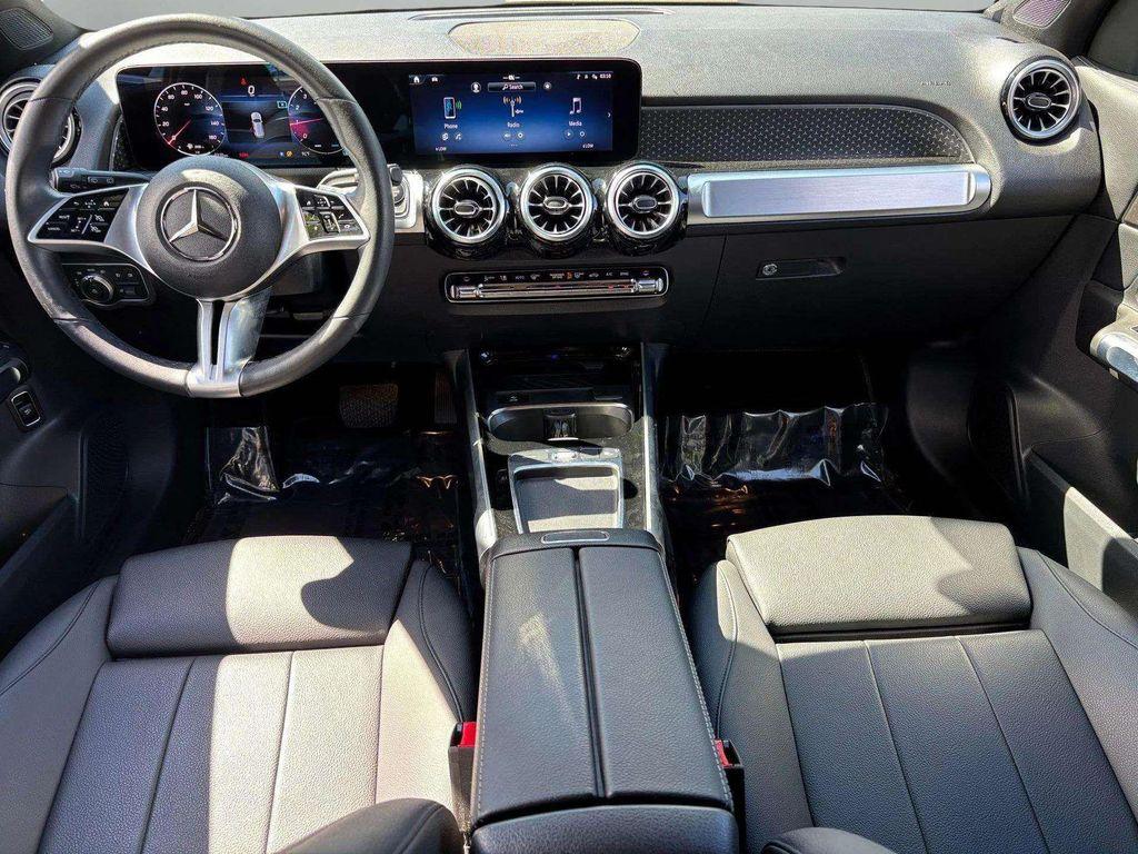 used 2024 Mercedes-Benz GLB 250 car, priced at $37,000