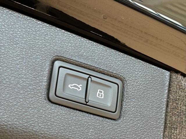 new 2025 Bentley Bentayga car, priced at $282,935