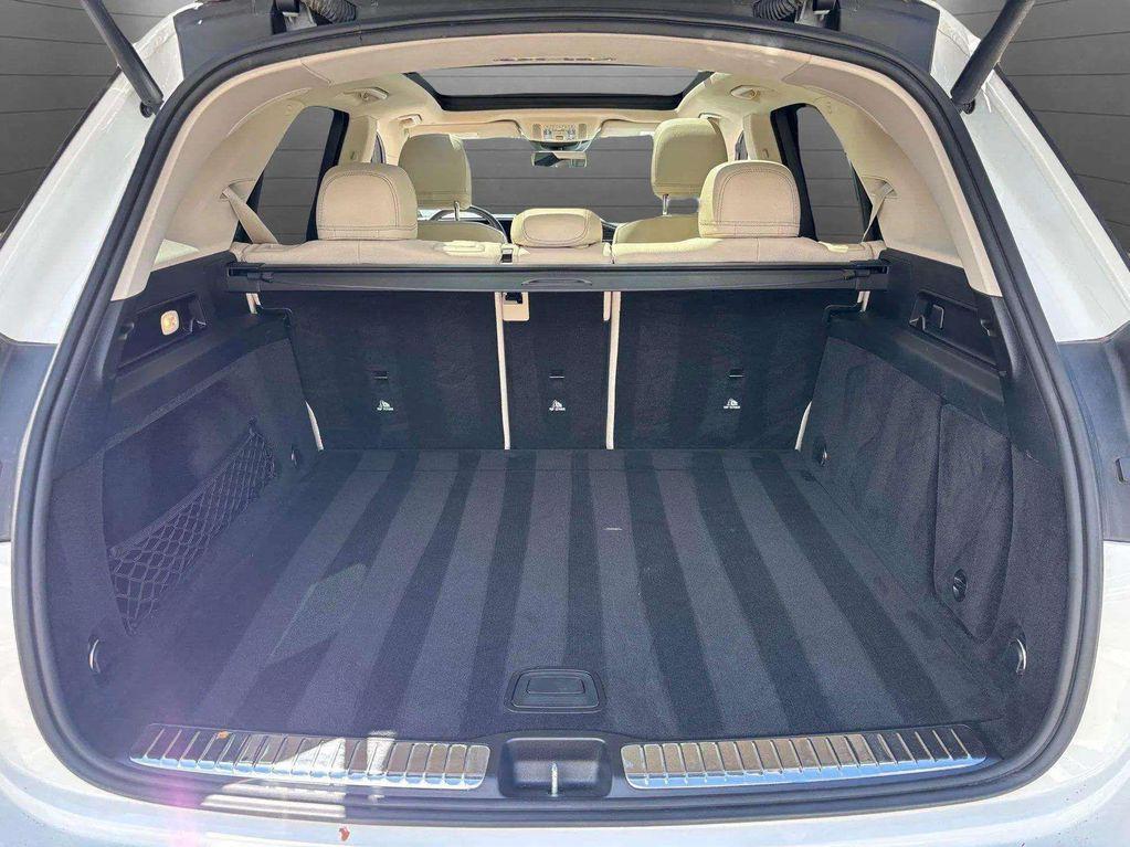 used 2022 Mercedes-Benz GLE 450 car, priced at $52,200