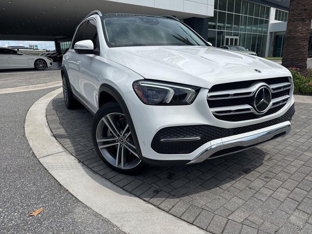 used 2022 Mercedes-Benz GLE 450 car, priced at $54,000