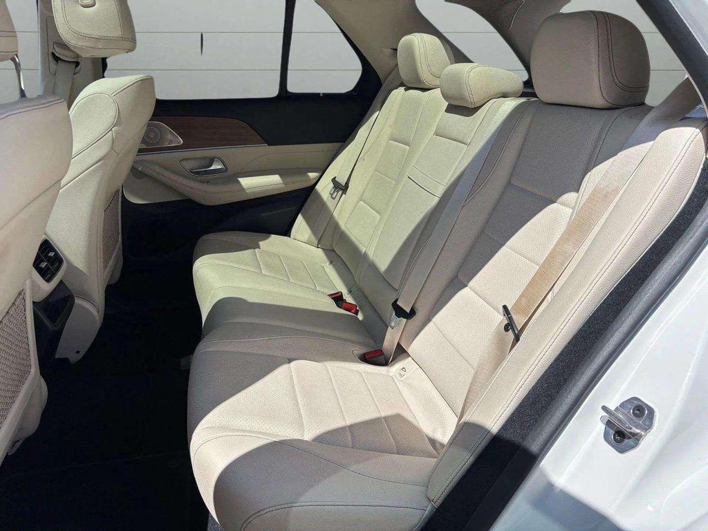 used 2022 Mercedes-Benz GLE 450 car, priced at $52,200