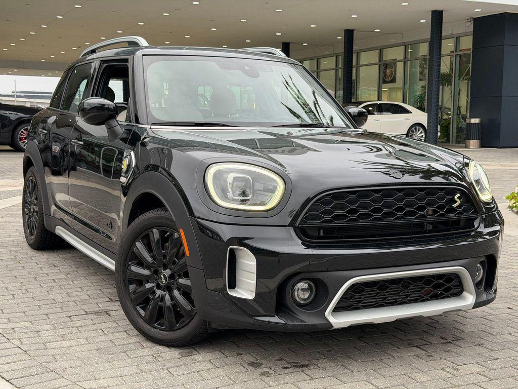 used 2023 MINI SE Countryman car, priced at $31,850