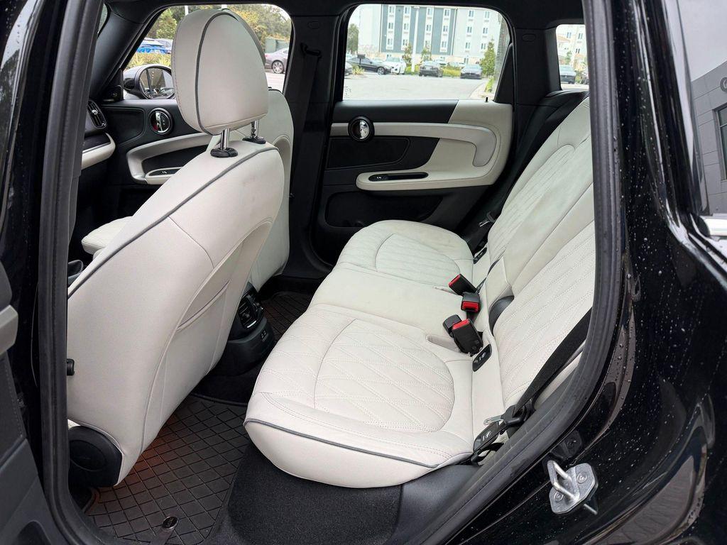 used 2023 MINI SE Countryman car, priced at $31,850