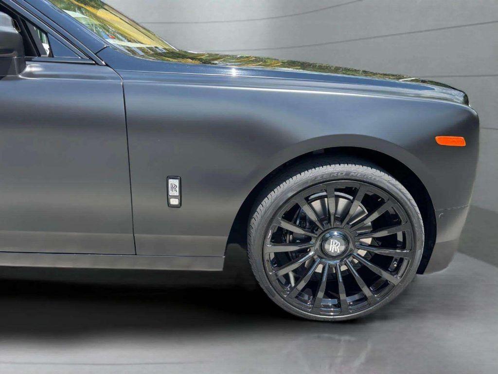 used 2019 Rolls-Royce Phantom car, priced at $275,000