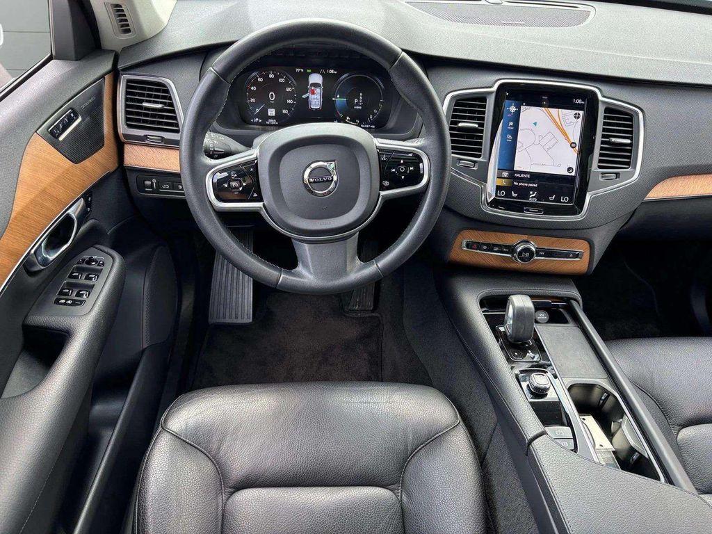 used 2022 Volvo XC90 Recharge Plug-In Hybrid car, priced at $43,000