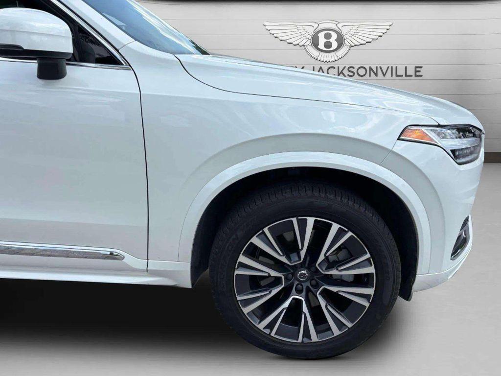 used 2022 Volvo XC90 Recharge Plug-In Hybrid car, priced at $43,000