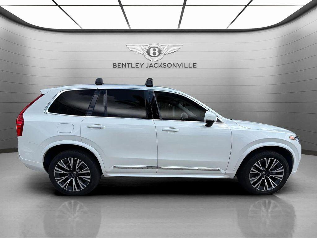 used 2022 Volvo XC90 Recharge Plug-In Hybrid car, priced at $43,000