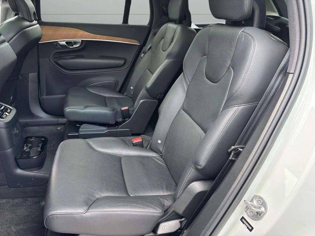 used 2022 Volvo XC90 Recharge Plug-In Hybrid car, priced at $43,000