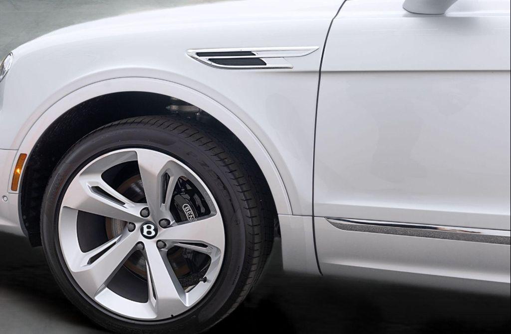 used 2024 Bentley Bentayga car, priced at $232,625