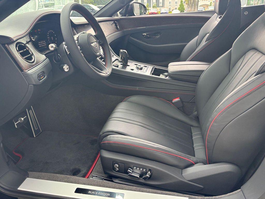 new 2025 Bentley Continental GT car
