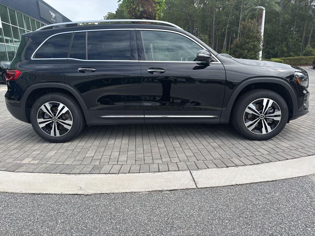 used 2025 Mercedes-Benz GLB 250 car, priced at $44,500