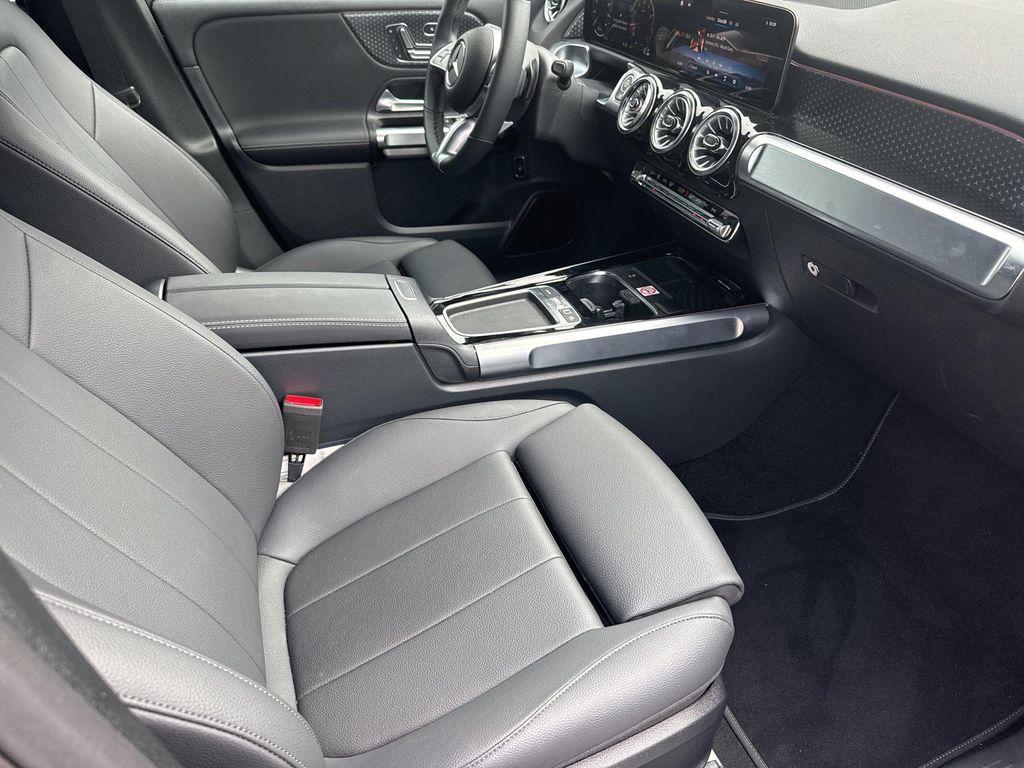 used 2025 Mercedes-Benz GLB 250 car, priced at $44,500
