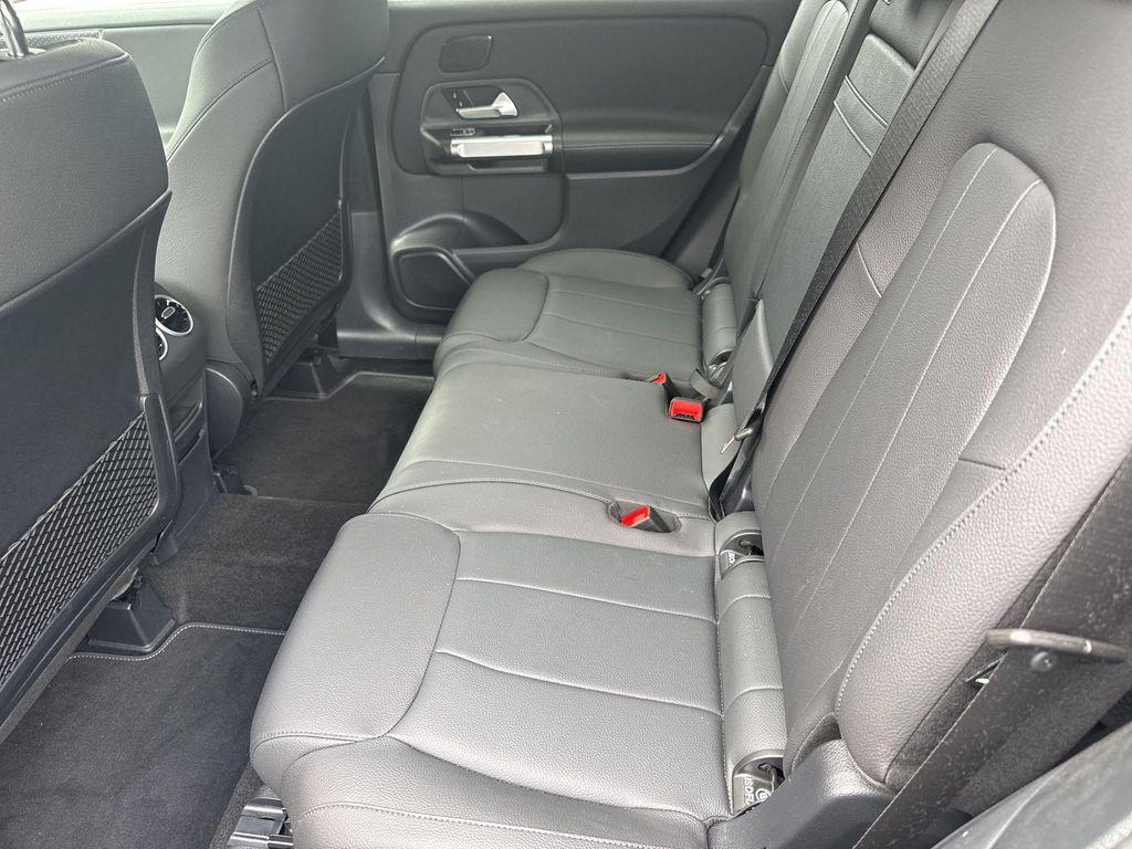 used 2025 Mercedes-Benz GLB 250 car, priced at $44,500