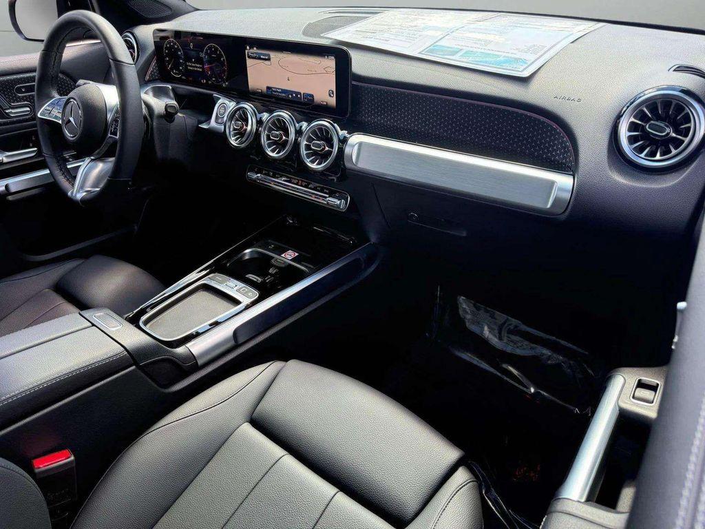 used 2025 Mercedes-Benz GLB 250 car, priced at $43,500