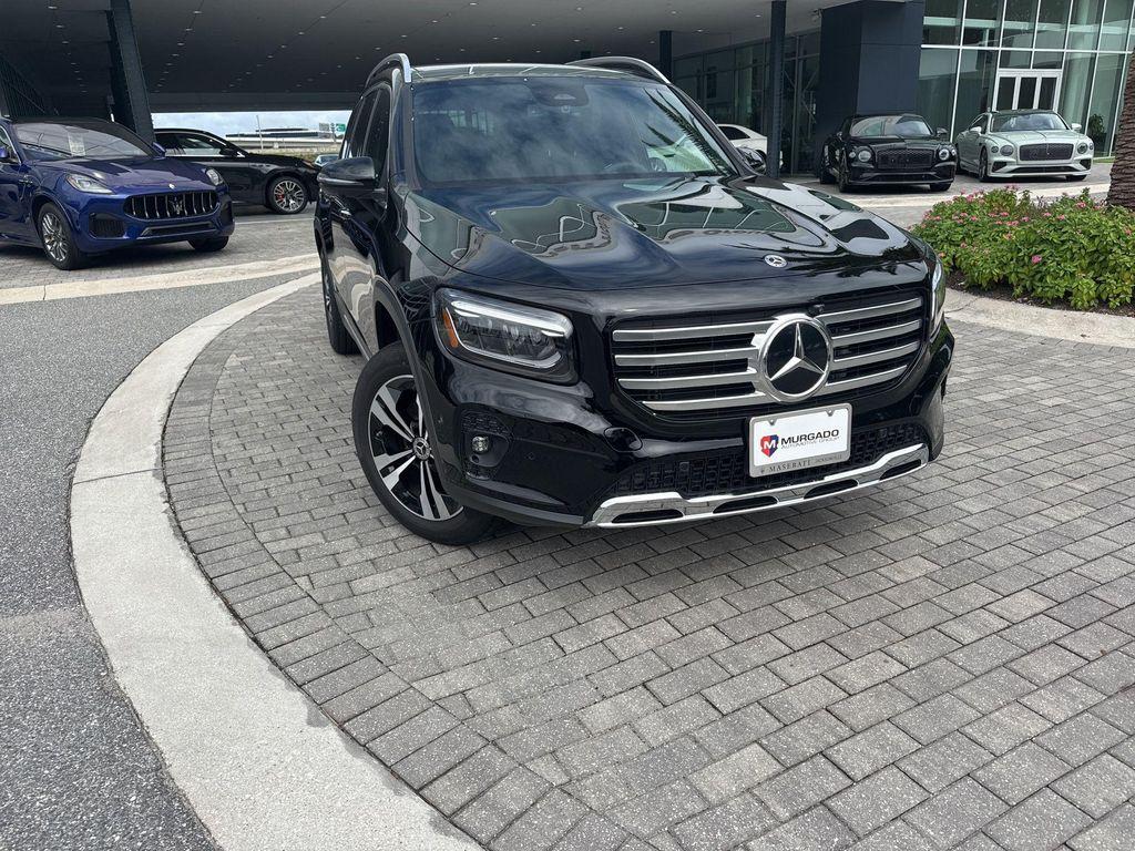 used 2025 Mercedes-Benz GLB 250 car, priced at $44,500