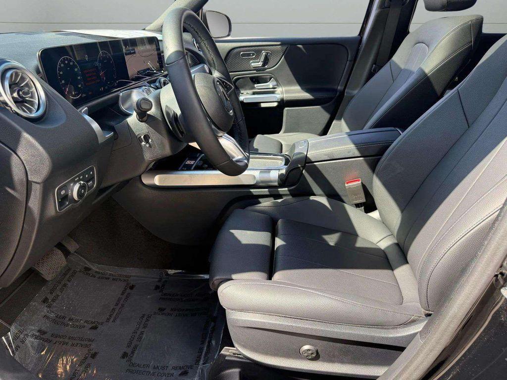 used 2025 Mercedes-Benz GLB 250 car, priced at $43,500