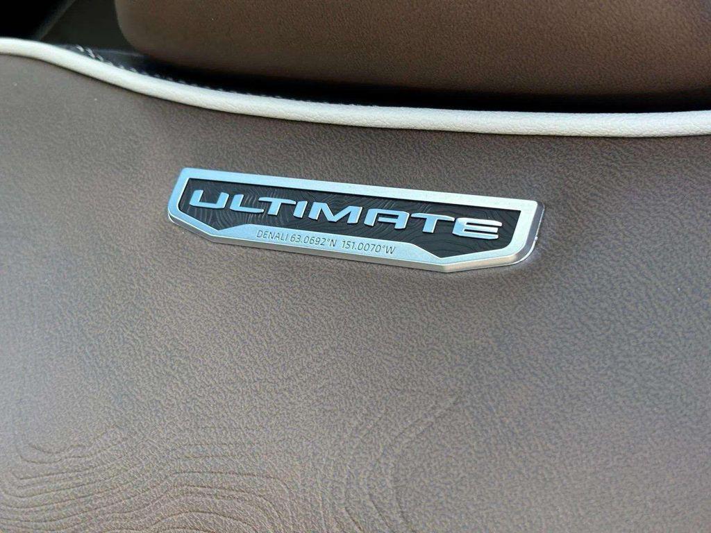 used 2025 GMC Yukon car, priced at $110,000