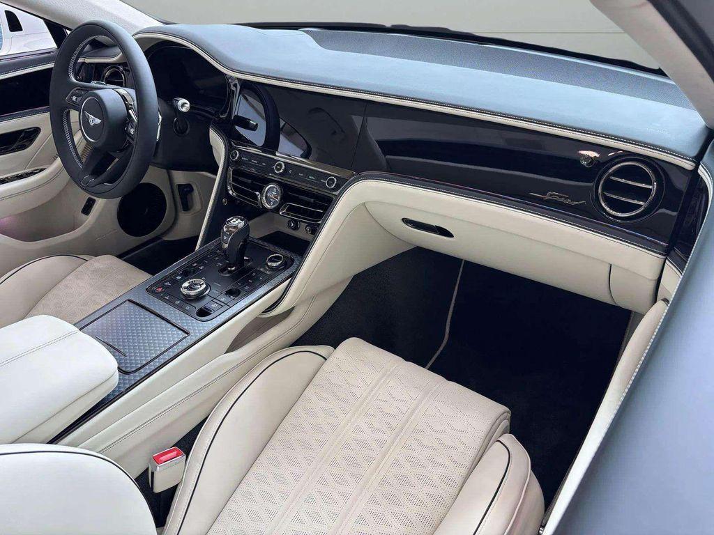 new 2025 Bentley Flying Spur car, priced at $333,285