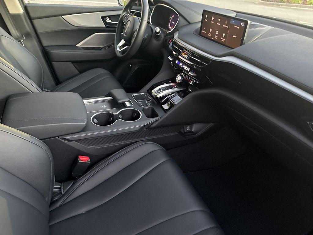 used 2024 Acura MDX car, priced at $40,500