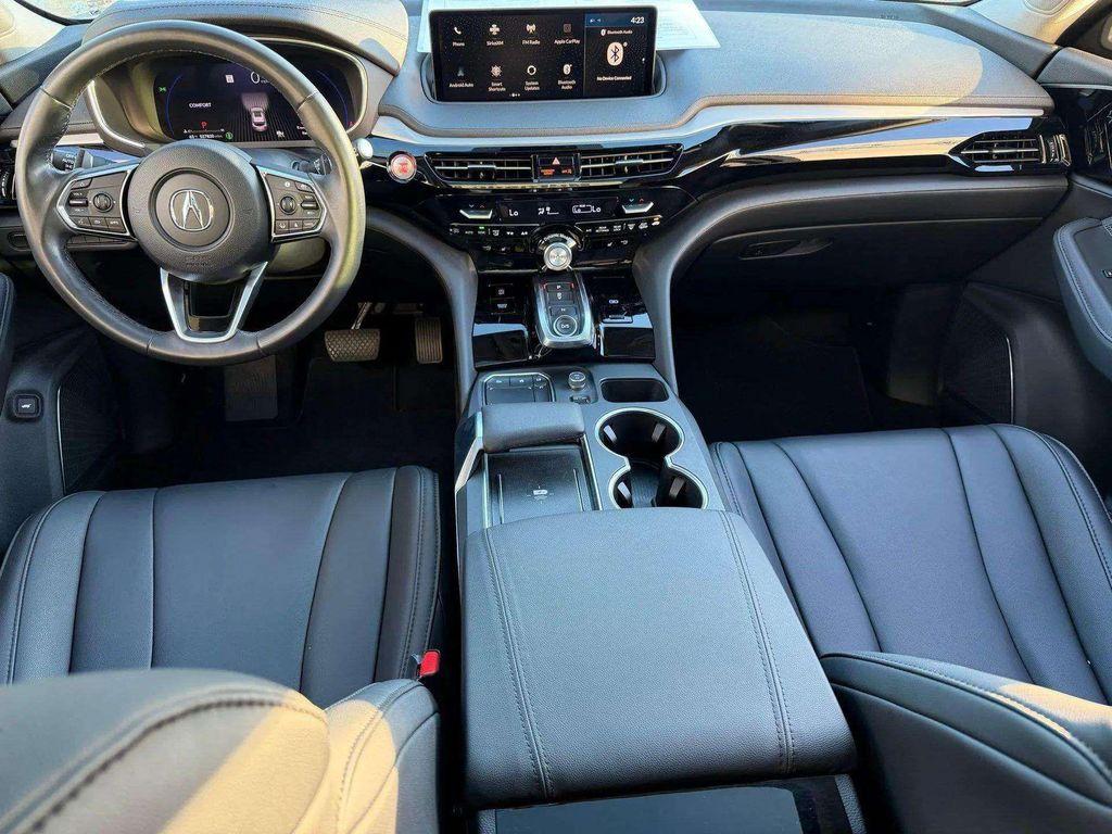 used 2024 Acura MDX car, priced at $37,990