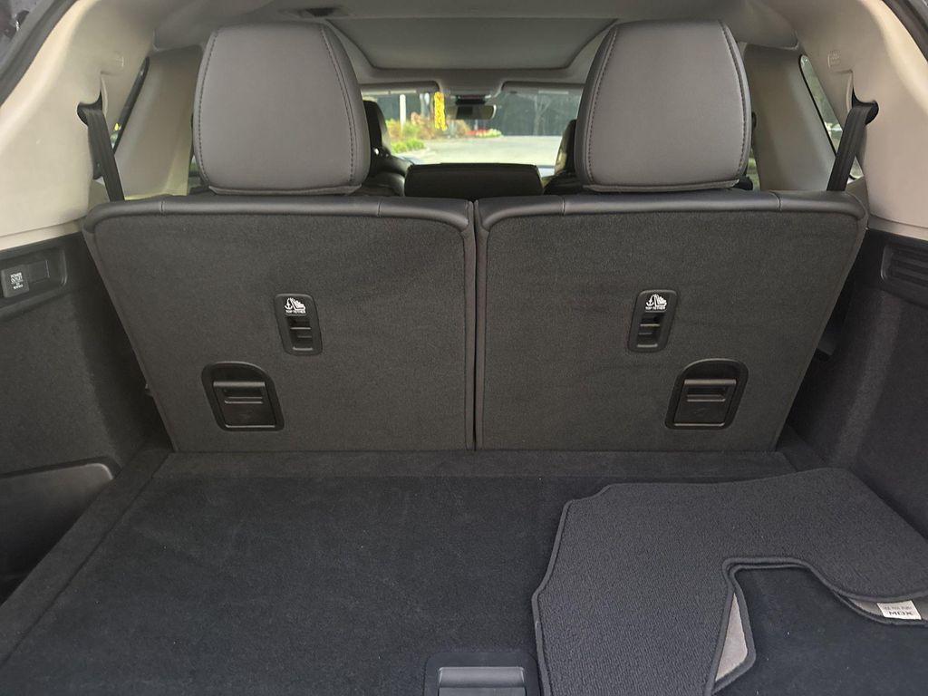 used 2024 Acura MDX car, priced at $40,500