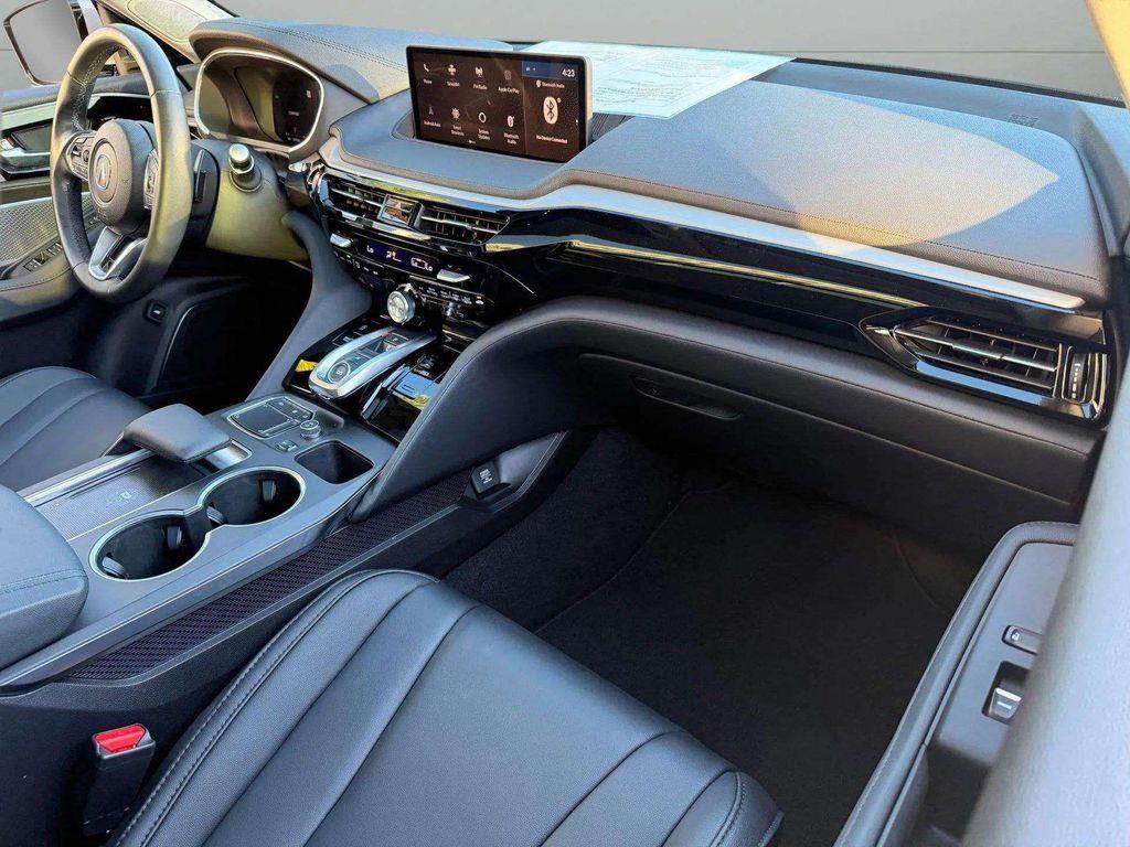 used 2024 Acura MDX car, priced at $37,990