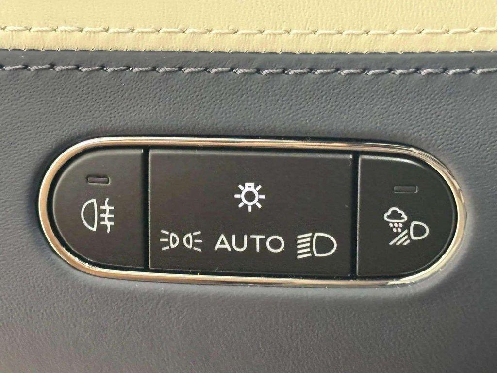 used 2024 Bentley Bentayga car, priced at $249,145