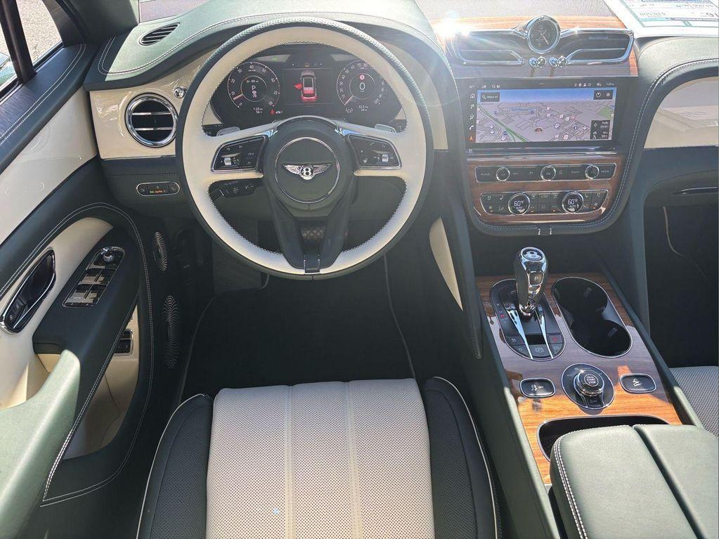 new 2025 Bentley Bentayga car, priced at $280,665